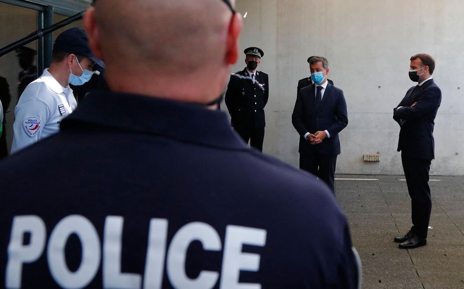 Rencontre d'Emmanuel Macron et Gérald Darmanin avec la police de Montpellier, image du Parisien