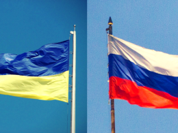 Russian and Ukrainian opposition, by Shamil Khakirov (on the left) - Victorgrigas (on the right)