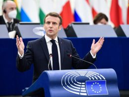 Emmanuel Macron s'exprime au parlement européen - L'atlantico