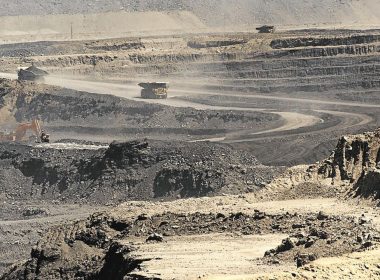 Source : the Oyu Tolgoi mine in the Gobi desert by Muryel Jacque
