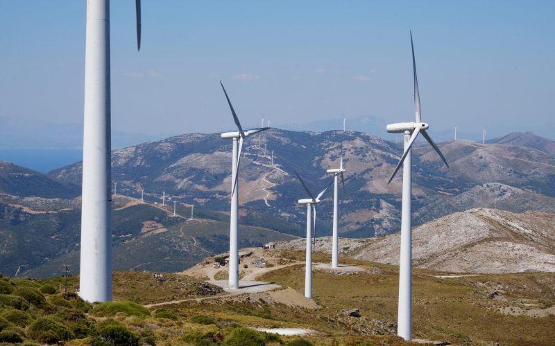 Source : Wind turbines in Euboea by Ianna Andreadis