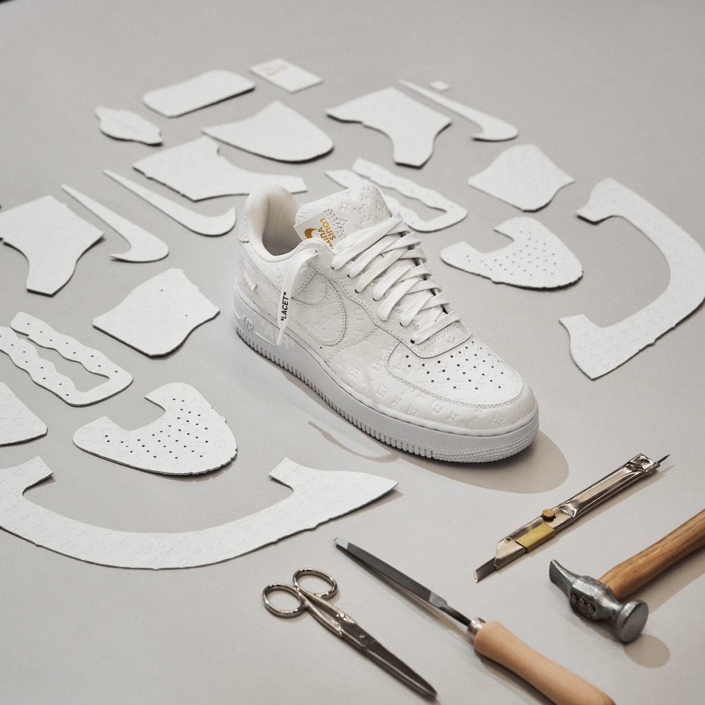 Louis Vuitton x Nike Air Force 1 de Virgil Abloh : tout ce qu'il faut  savoir sur cette collection renversante aux 21 coloris