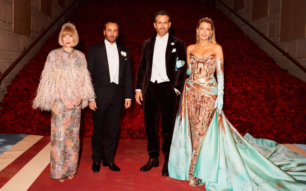 Anna Wintour, Tom Ford, Ryan Reynolds et Blake Lively lors du Met Gala 2022