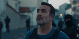 Jean Dujardin dans Novembre de Cédric Jimenez (2022)