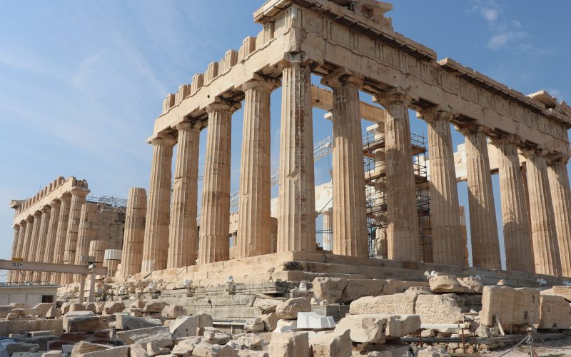 The friezes of the Parthenon were located on top of the monument and inside (©Pexel).