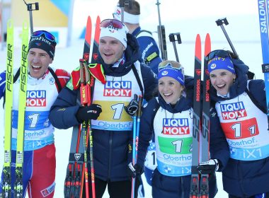 l'équipe de France décroche la médaille d'or lors du relais mixte des Championnats du monde. (source: Eurosport)