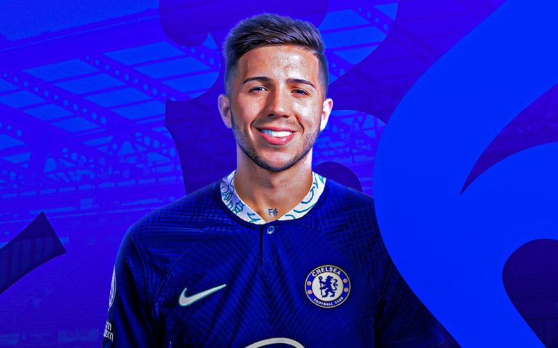 Enzo Fernandez est bien arrivé à Chelsea dans les toutes dernières heures du mercato