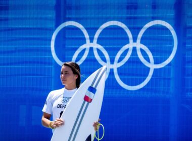 Johanne Defay défendra les couleurs de la France, lors des épreuves de surf à Teahupo'o. (crédit : Fédération Française de Surf)