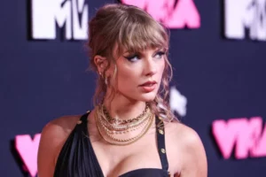 La chanteuse taylor Swift aux MTV Video Music Awads 2023 Crédit : depositphoto