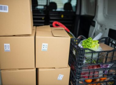 Chaque année la banque alimentaire distribue environ 240 millions de repas en France. @Pexels