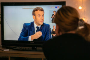 Emmanuel Macron s'adresse à la nation, le 14 octobre 2020. (Photo by Marc Piasecki/Getty Images)