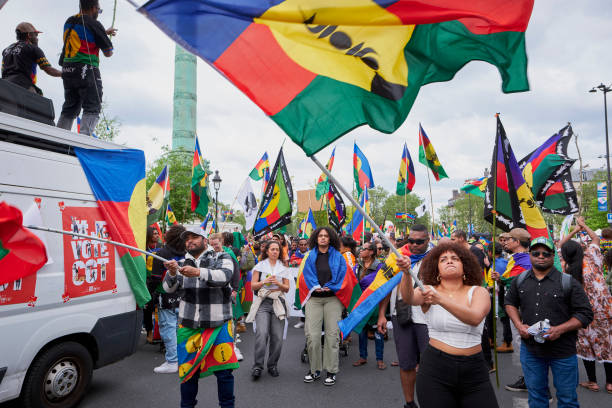 Le drapeau de la Nouvelle Calédonie lors des manifestations du 1er mai 2024 à Paris (Getty Images)
