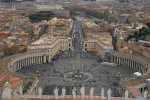 La Basilique Saint-Pierre à Rome. Pixabay