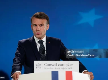 Image representant Emmanuel Macron lors d’un discours au parlement européen le 26 juin dernier